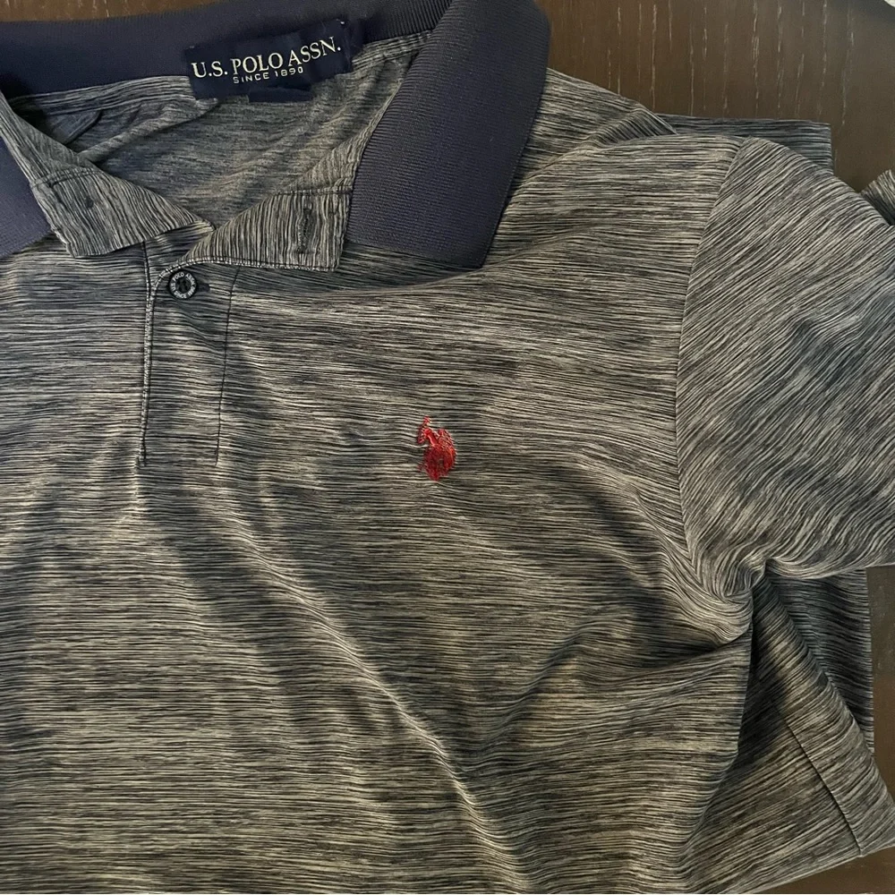 Men's Medium Shirt Bundle! 2 for 10! - Picture 3 of 9